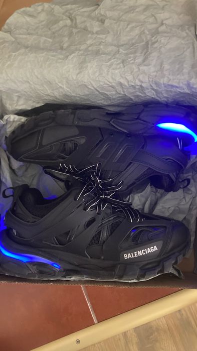 balenciaga track led