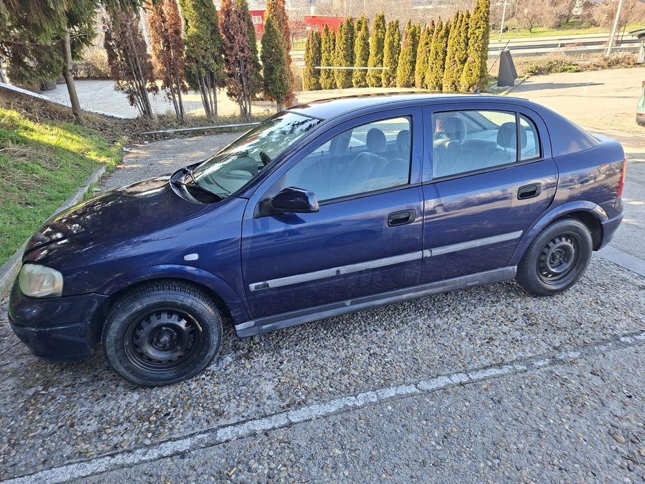Опел Астра Автоматик 1.6