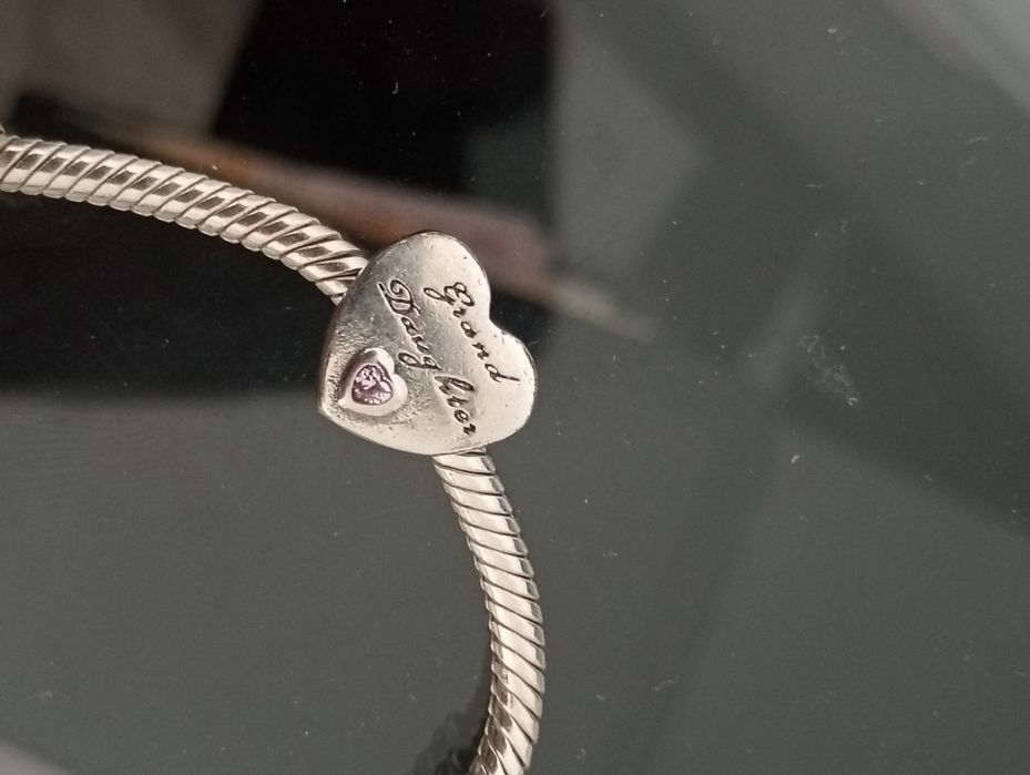 Brățară Pandora cu talismane