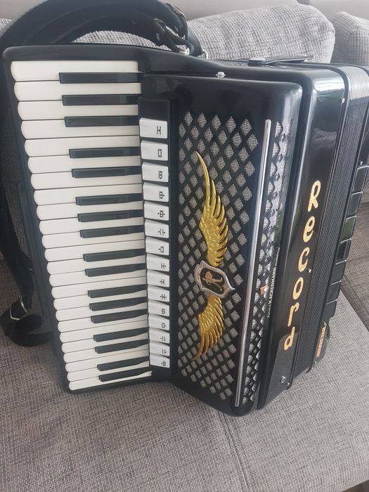Acordeon Paolo Soprani Record Novastar