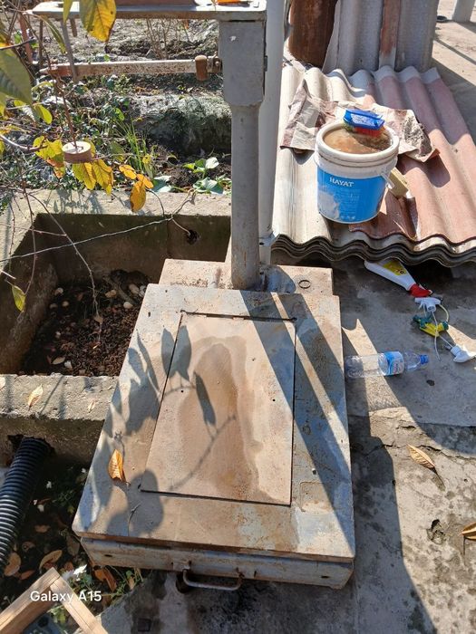 SROCHNA Mexanika tarozi sotiladi!