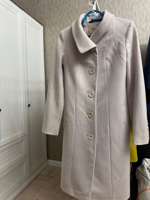 Пальто брендовое итальянское