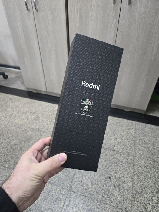 Xiaomi Redmi K70 Ultra kamyob yagona versiya 32/1024 gb obmen bor