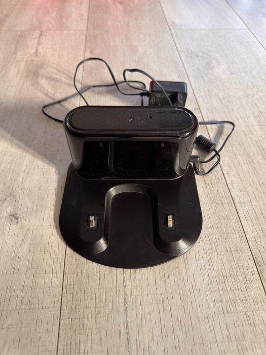 Robot de aspirare ABIR X8