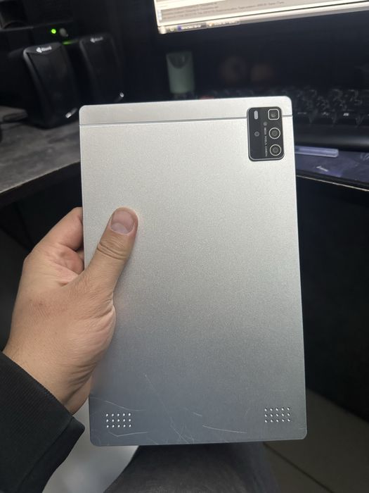 Planshet Pro14 sotiladi