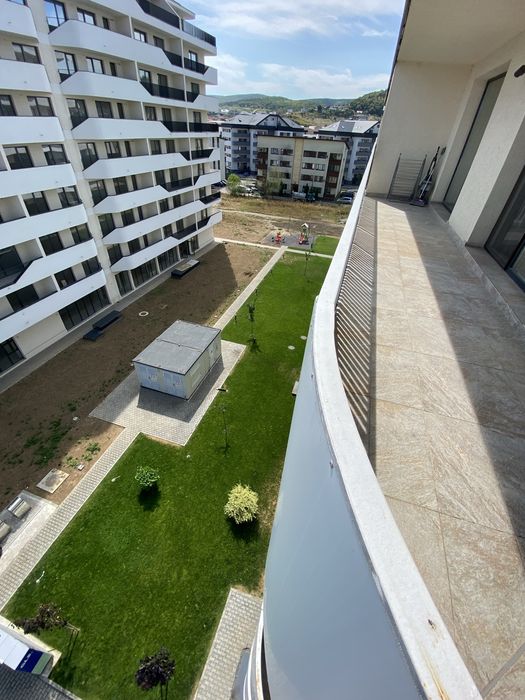 Inchiriez, de inchiriat Apartament cu 2 camere si terasa