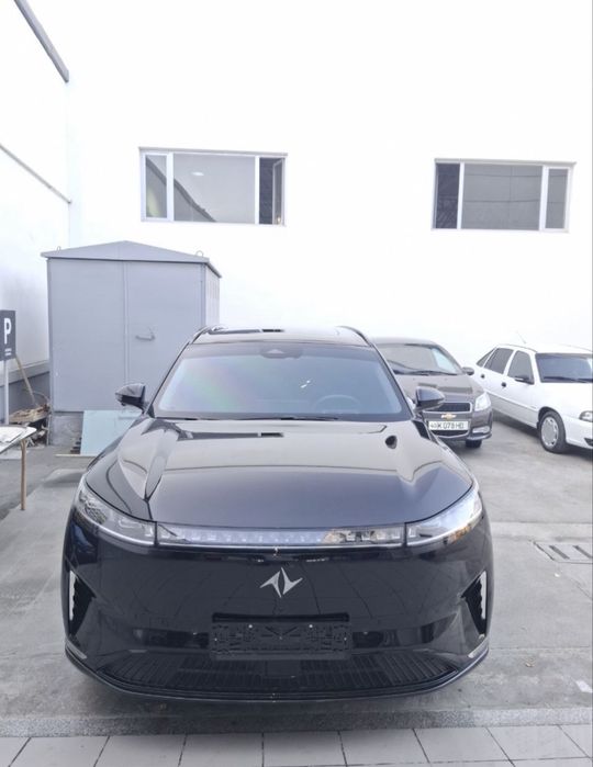 Dongfeng 008 Ultra full