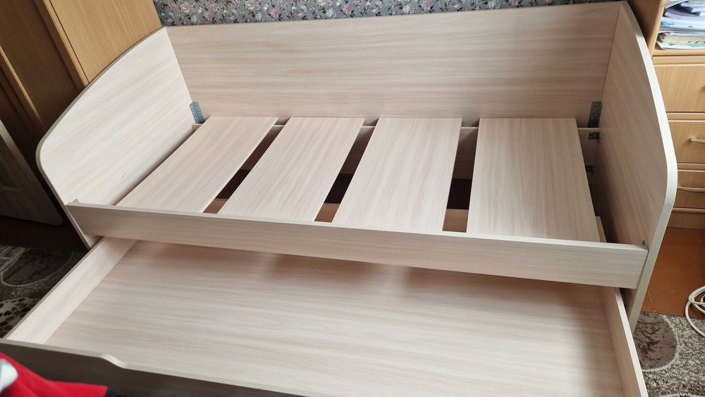 Продается кровать