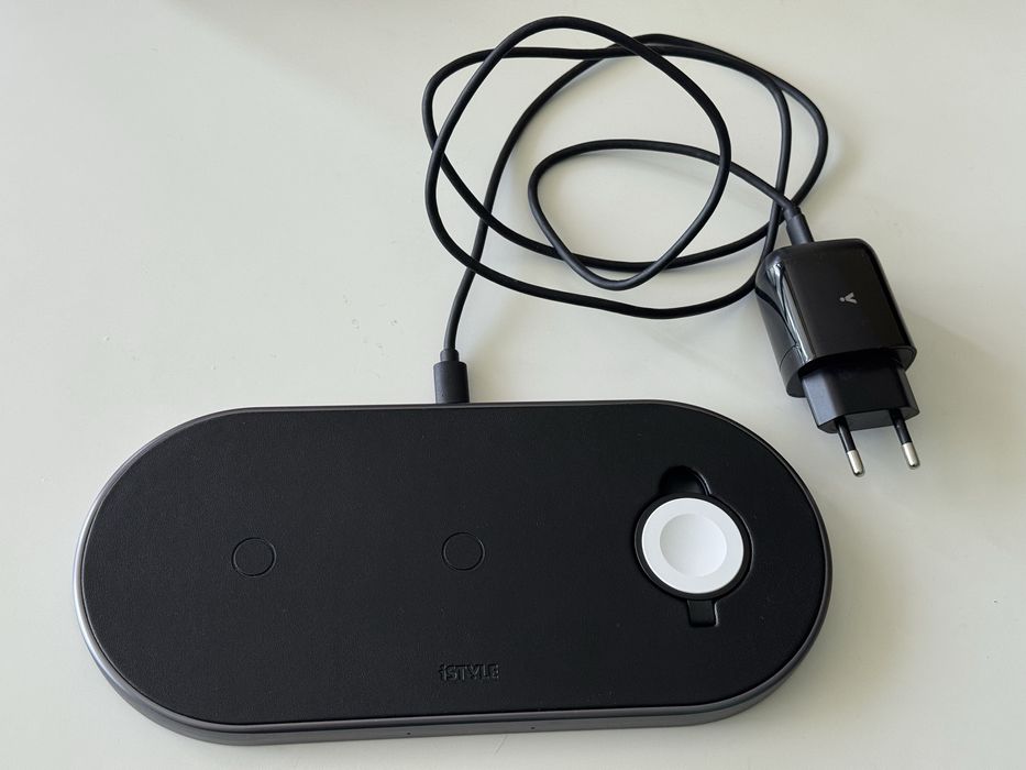 iSTYLE 3-в-1 безжично зарядно