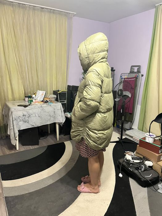 Продам курточку демисезонную