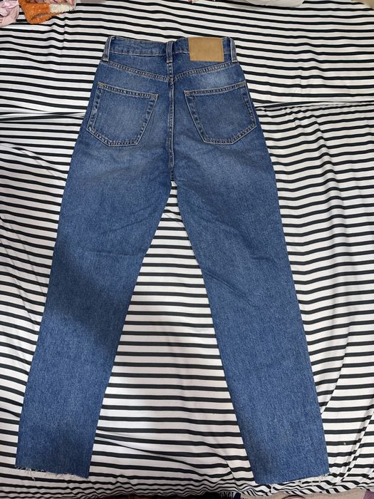 Blugi Mom Rupti HM 32