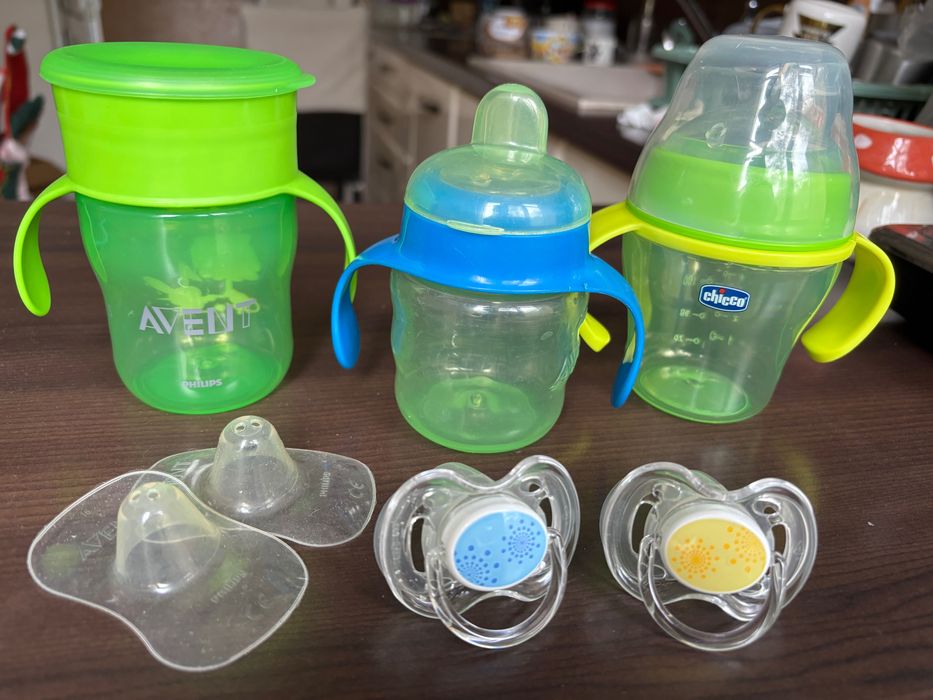 Бебешки чаши Avent и Chicco. Шишета NUK,за възраст от 6 до 18 месеца