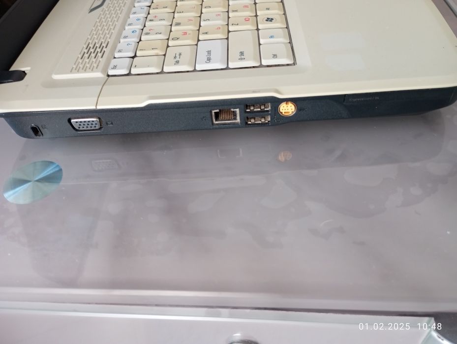 Продавам Acer Inspire 5315