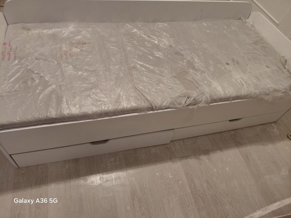 Кравать в хорошем состоянии