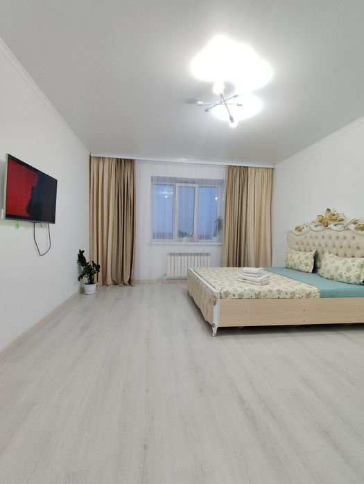 1 ком по суточно Батыс 10.000