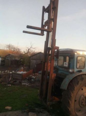 Вилочный погрузчик на МТЗ