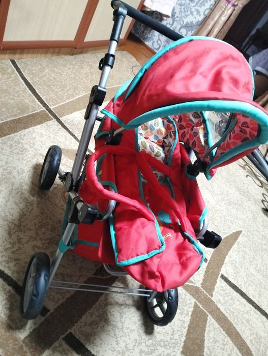 Продам игровую коляску детскую