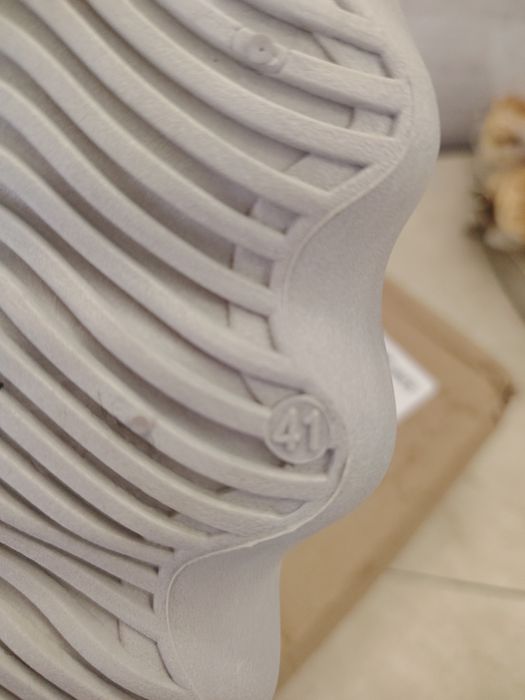 Продам кросовки.