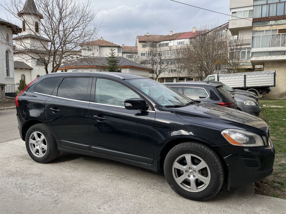 Volvo XC60 - 2011