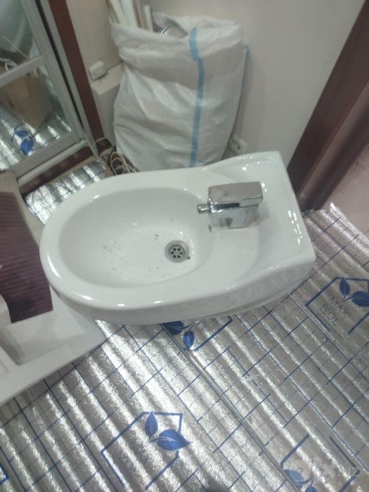 Продам биде в отличном состоянии