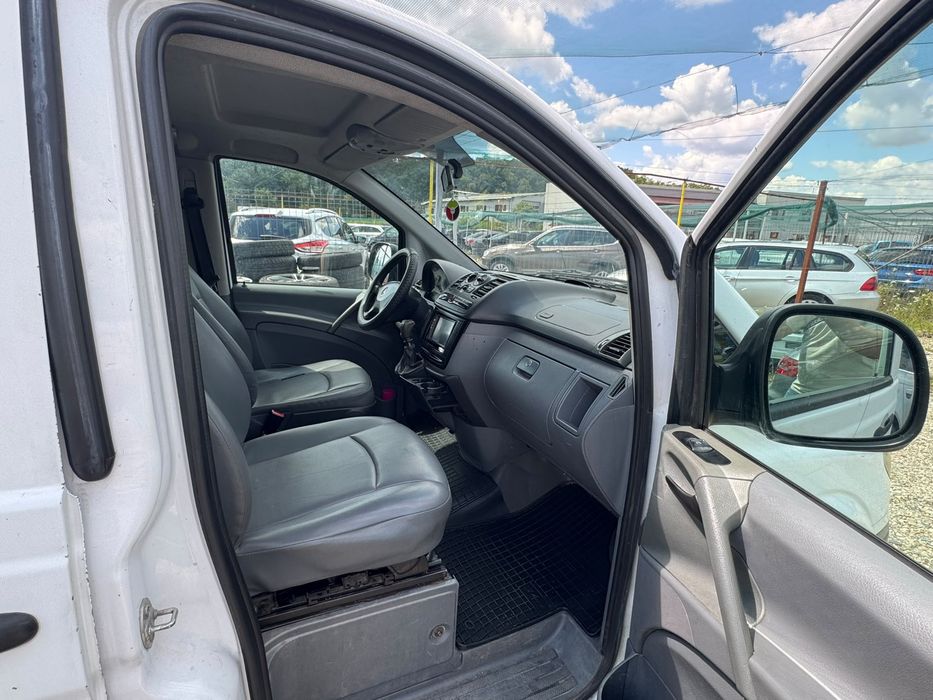 Mercedes Vito 115CDI 2.2 150 CP 2010 3 Locuri
