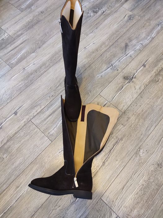 Cizme lungi de piele întoarsă cu fermoar