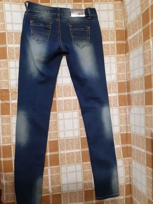 Джинсы, брюки и капри !