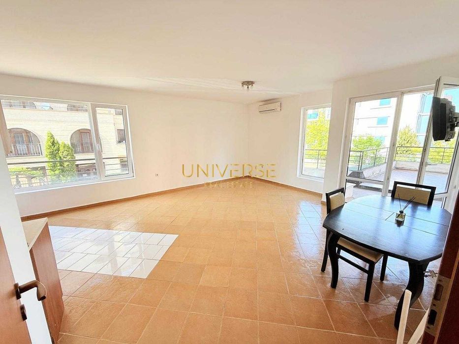 Продава се Двустаен апартамент в к.к. Слънчев бряг - 80 кв.м за 1088 €/кв.м - Снимка #2