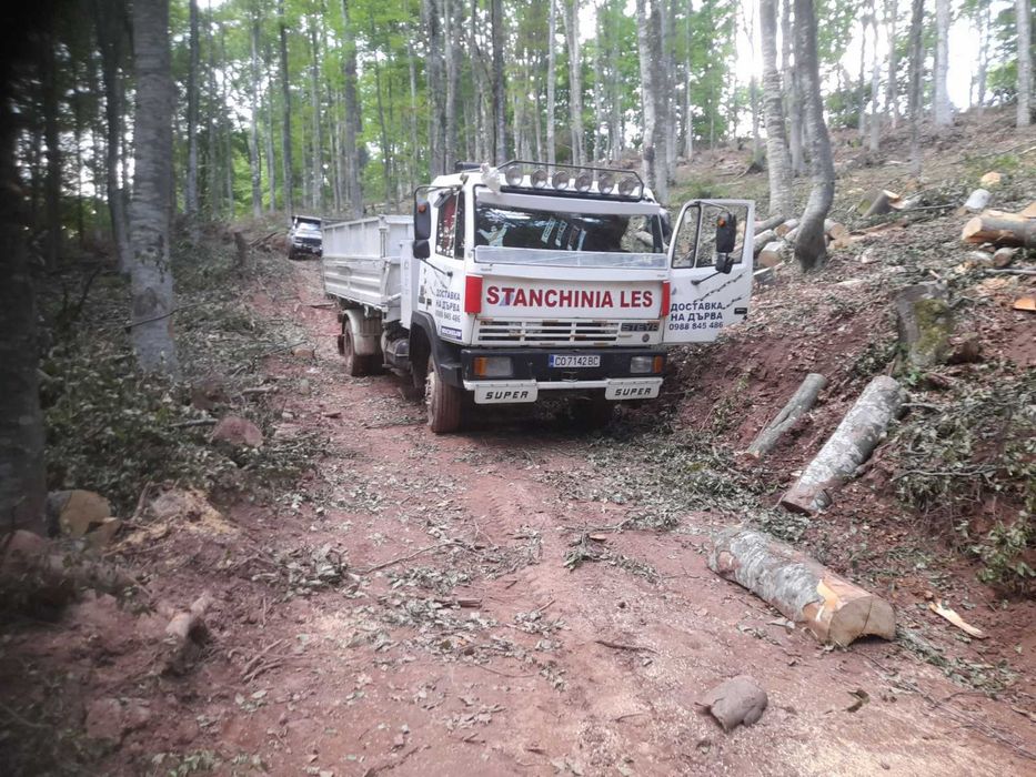 Продавам Щаер 1218