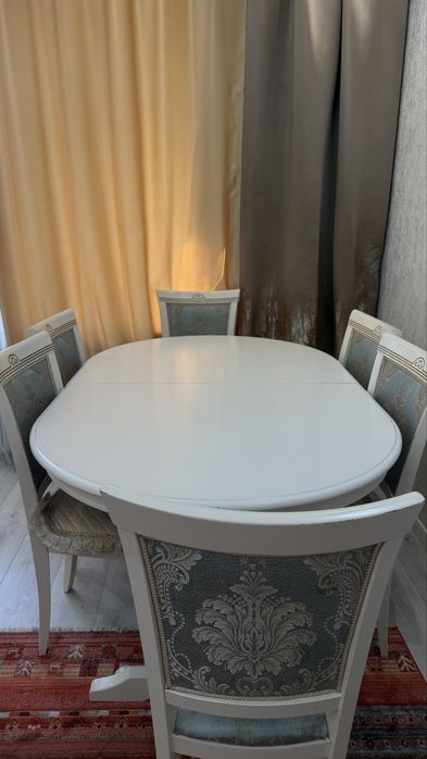 Кухонный гарнитур +стулья