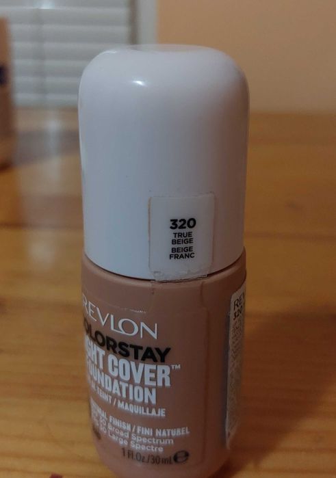 Фон дьо тени за 8 лв