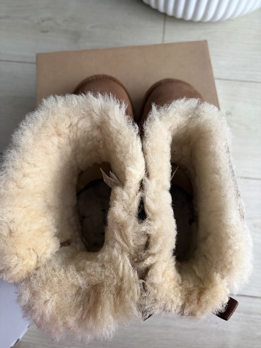 UGG copii, marime 33
