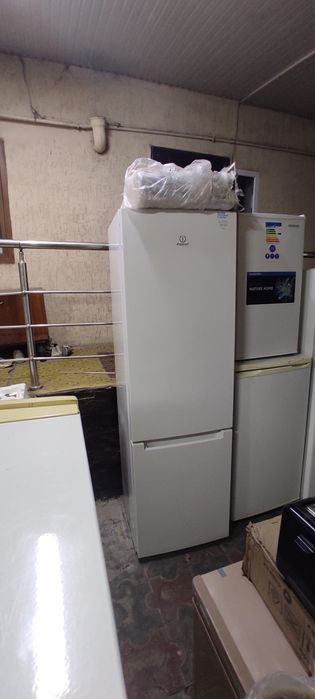 Большой холодильник с доставкой