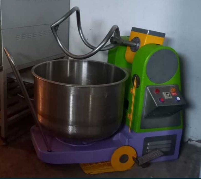 Тестомес 140 литр