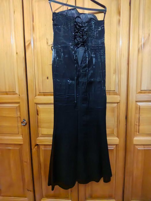 Официална, елегантна рокля