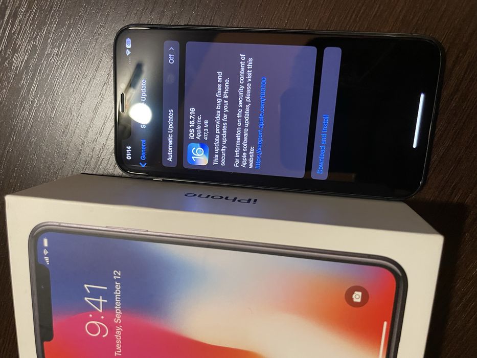 Iphone X 64GB Neverlocked cititi descrierea