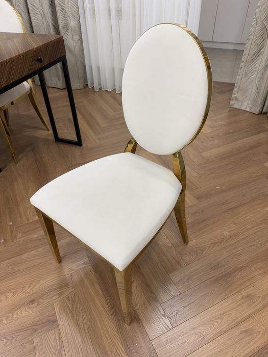 Стол,стулья,кровати детские