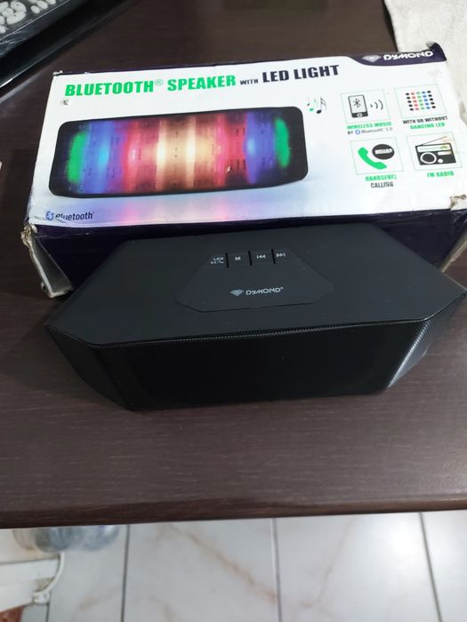 Vind boxe Bluetooth diverse modele