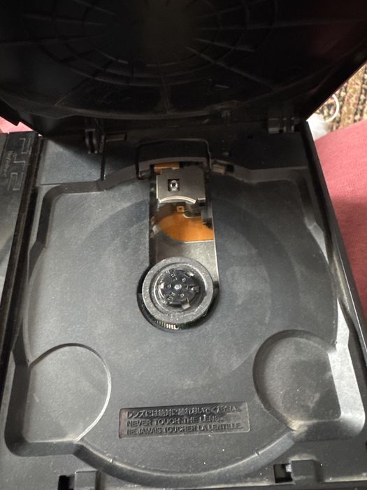 Playstation 2 продам без комплектующих