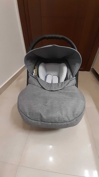 Детски /бебешки кош за кола с адаптери за количка Bexa Ideal New 2 в 1