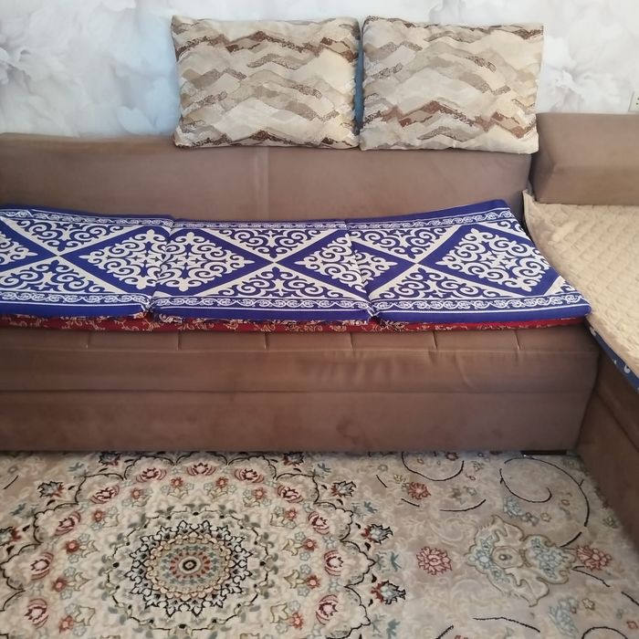 Диван для гостиной