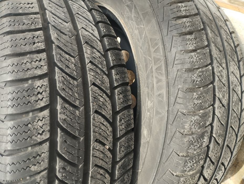 Гуми с джанти за Мерцедес вито 16-ки