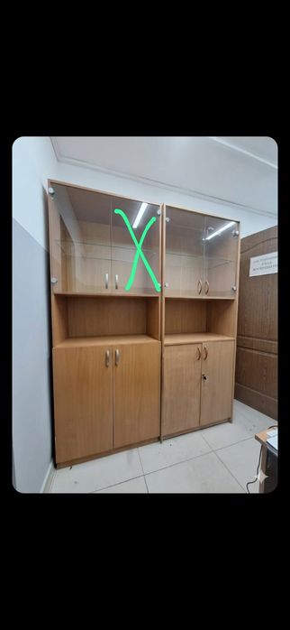 Стол и два шкафа