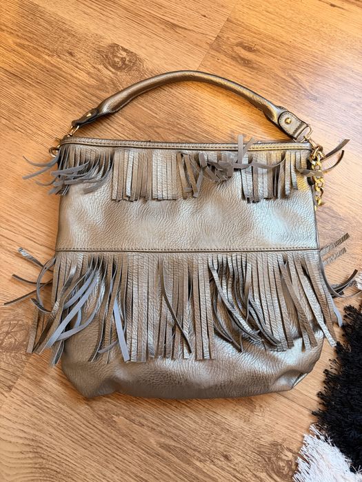 Ефектна дамска чанта