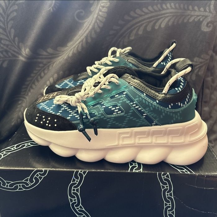 Versace Chain Reaction