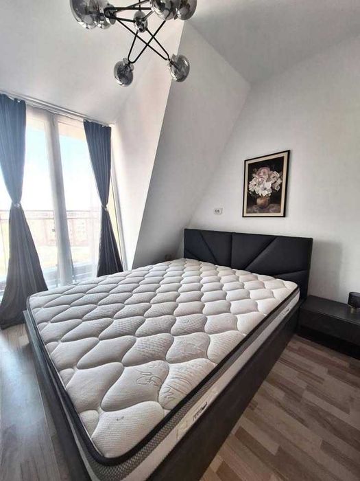 Двустаен имот в кв.Дружба 2