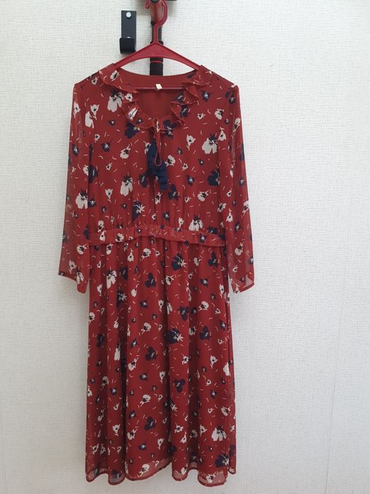 Разные платья в отличном состоянии