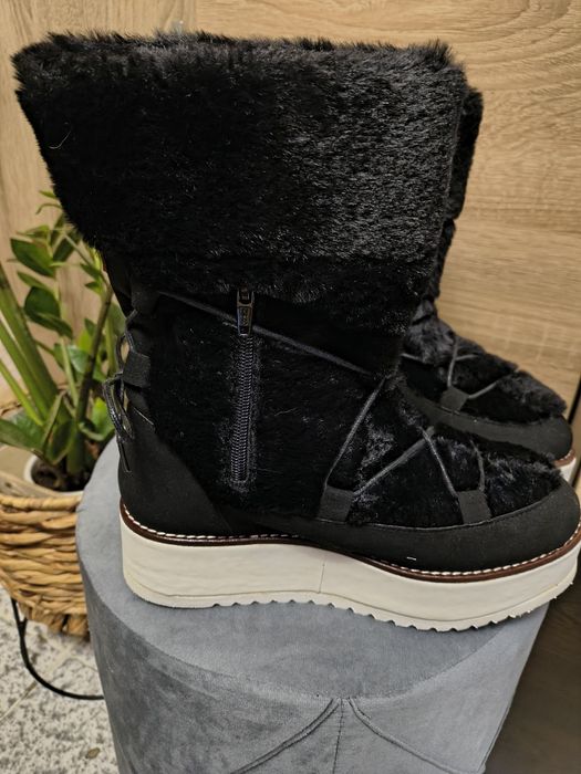 Топли зимни боти