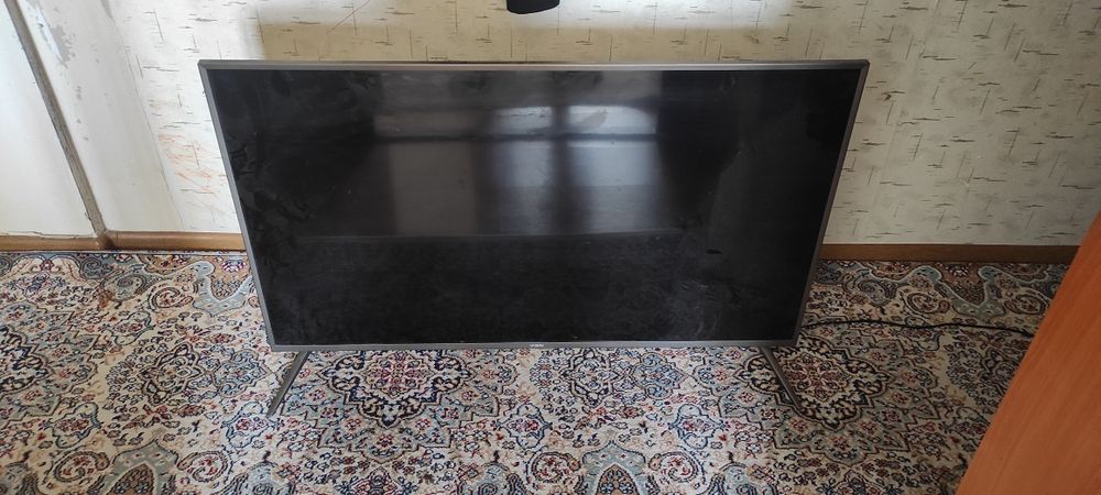 Yassine телевизор