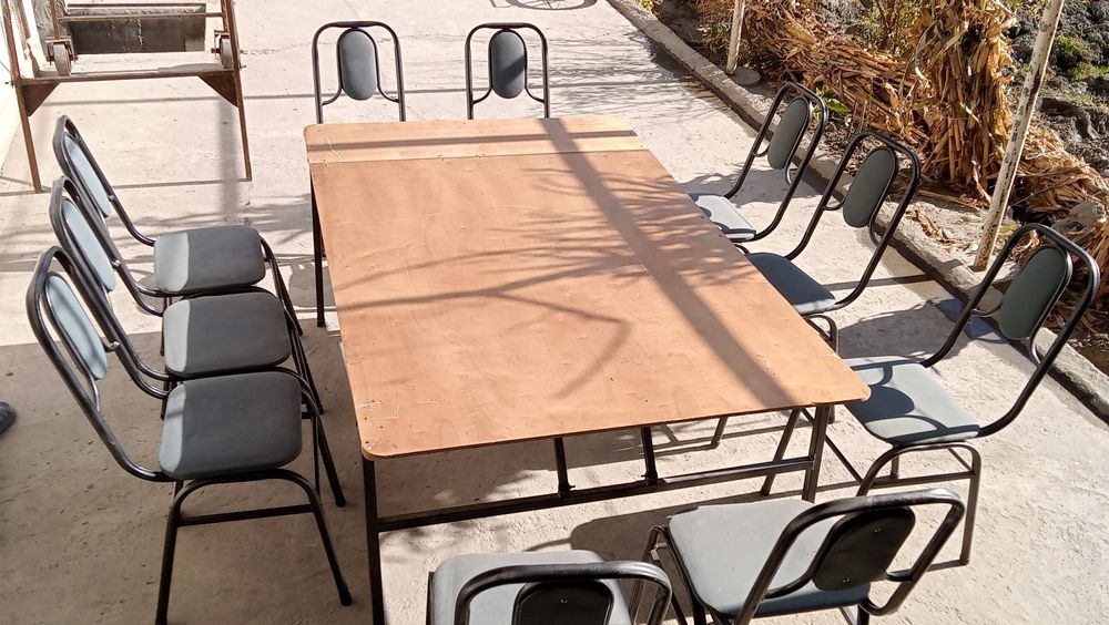 Стол стул срочно сотаман